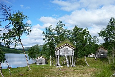 arcticseacret_--geunja-sami-eco_lodge---.jpg